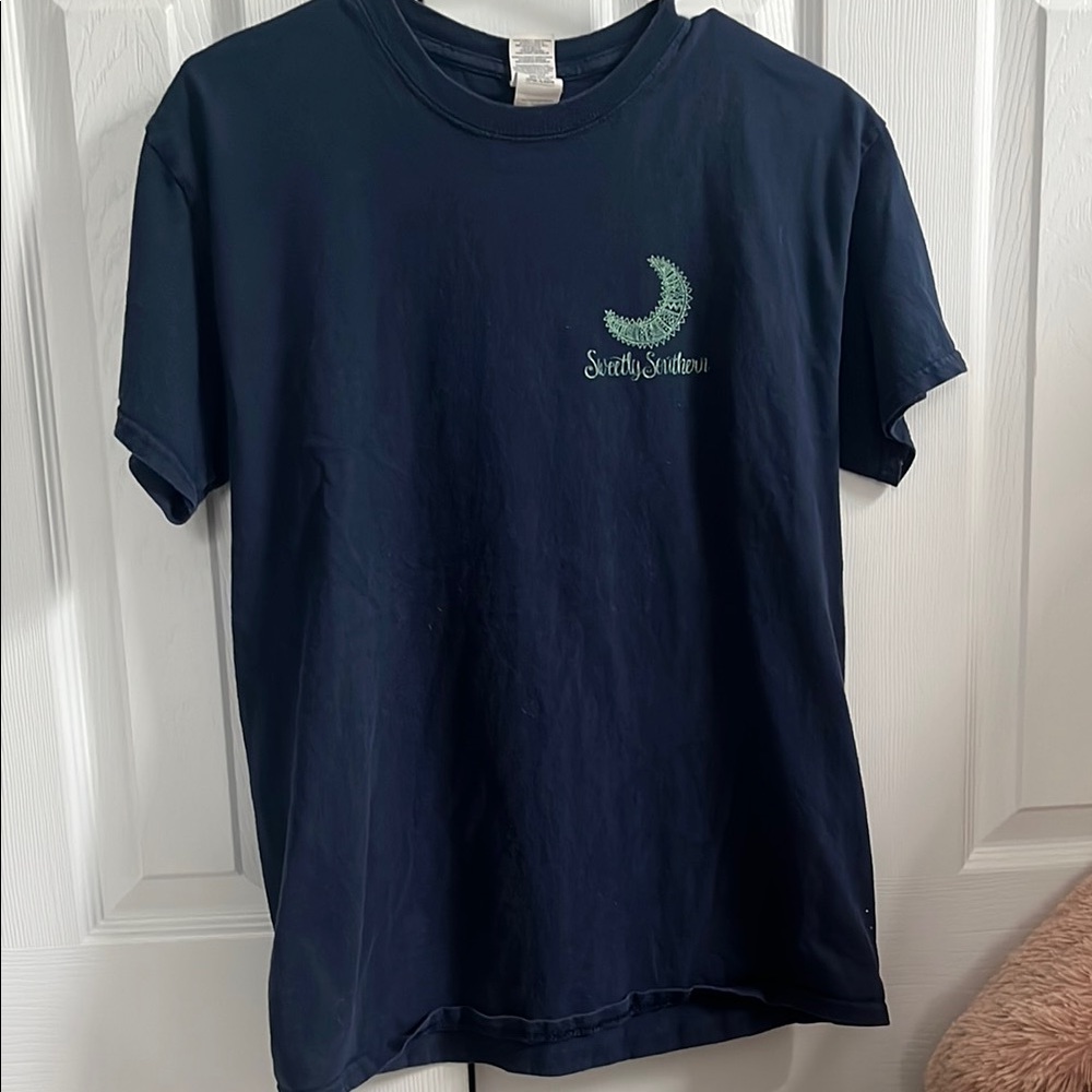 Sweetly Southern T-Shirt (M)